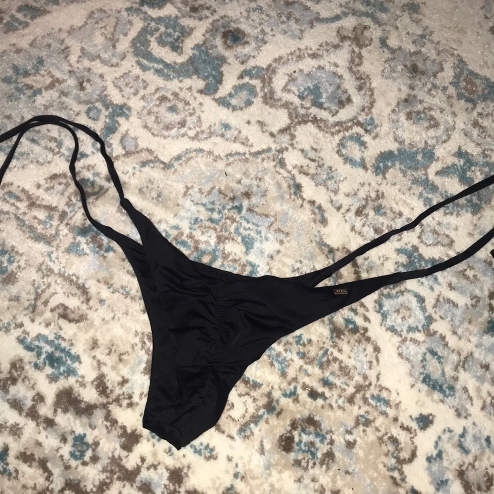 Classic black cheeky Roxy Bikini